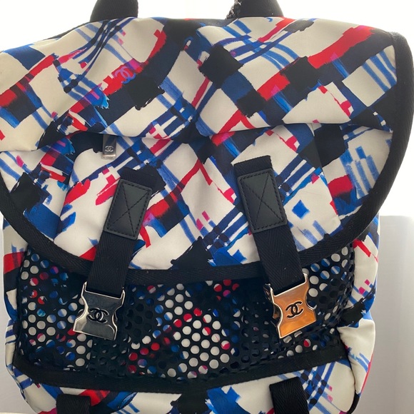 Chanel backpack! Brand new never worn! main image 5